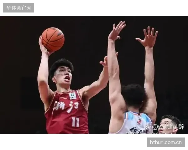 山东队休赛期启动阵容优化,克里斯的健康成下季关键。 山东队休赛期启动阵容优化,克里斯的健康成下季关键。
